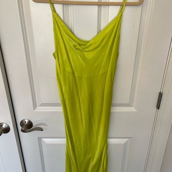 Yellow Silk MIDI Dress - Picture 4 of 7